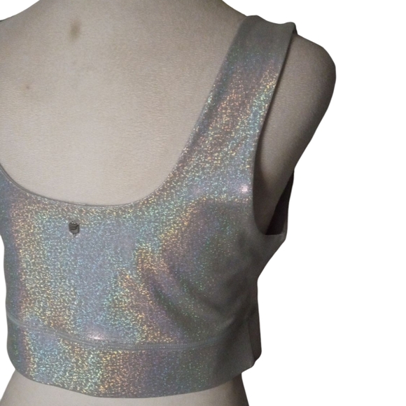 Fabletics Harlyn Medium Impact Sports Bra Silver Glitter Hologram Size Medium - Picture 6 of 7